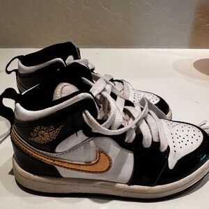 Kids Jordan Sneakers - Black and Gold - 11C